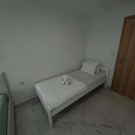Carpe Diem-M Trogir Exterior photo